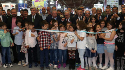 10. Kocaeli Kitap Fuarı kapılarını açtı