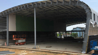 Derince İHL Spor Salonu şekilleniyor