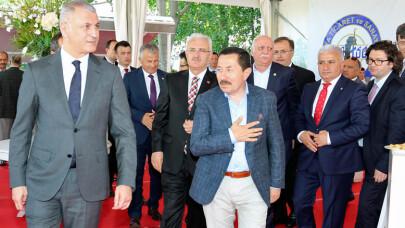 'Alt kimliğimiz de, üst kimliğimiz de Sakarya olmalı'
