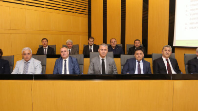 Sakarya Bakan İstiyor