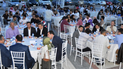 Yalova Üniversitesi öğrencileri iftarda buluştu