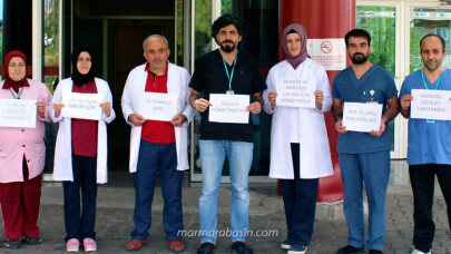 Sağlıkçılar 15 Temmuz’da sosyal medyayı salladı