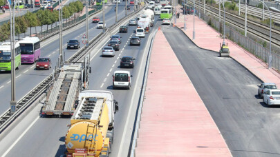 Kocaeli'nde toplu taşıma araçlarının ek şeridi açılıyor