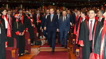 'Yargının içinde kamplaşmalara, yasa dışı örgütlenmelere kesinlikle izin vermeyeceğiz'