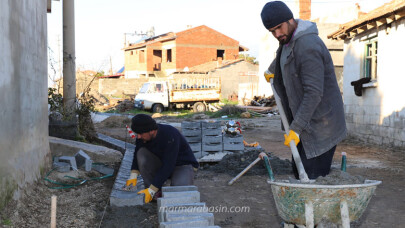 Çoruk Mahallesinin Yolları Güzelleşiyor