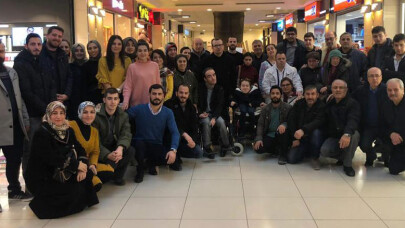 'Engeller sevgi ile aşılır'