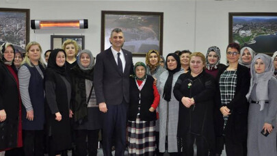 'Gençler ve kadınlar önceliğimiz olacak'