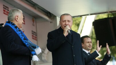 Cumhurbaşkanı Erdoğan: "Türkiye’de  Kürdistan diye bir bölge  yok. Irak’ın kuzeyinde var. Çok seviyorsan defol oraya git"