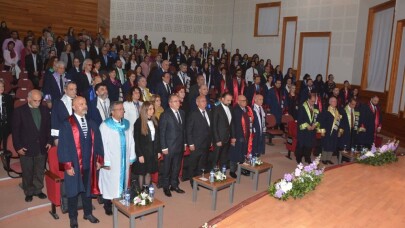 Yakın Doğu Üniversitesi “Bilim Ödülleri 2018” görkemli bir törenle gerçekleştirildi