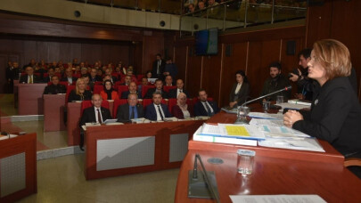 İzmit’te yeni dönemin ilk meclis toplantısı yapıldı