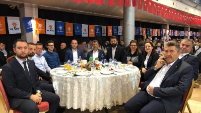 AK Partili meclis üyeleri MHP’den istifâ etti