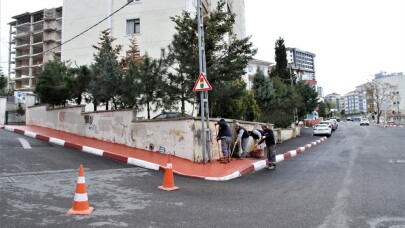 Başkomutan Caddesi üzerindeki çalışmalar devam ediyor