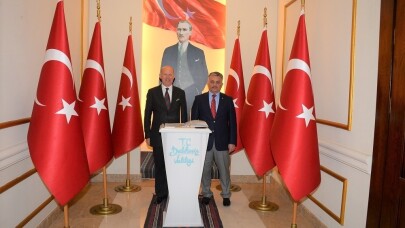 Birleşik Krallık Büyükelçisi Sir Chilcott, Vali Yazıcı’yı ziyaret etti