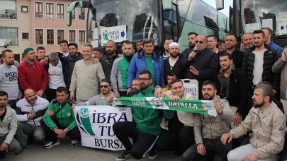 Bursaspor taraftarı umre yolcusu