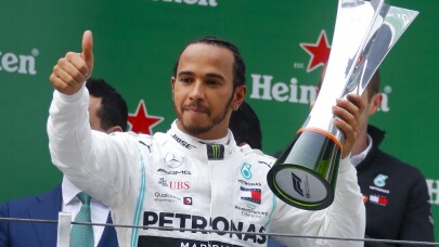 Çin’de zafer Lewis Hamilton’ın