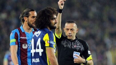 Cüneyt Çakır dün sahada bugün VAR’da