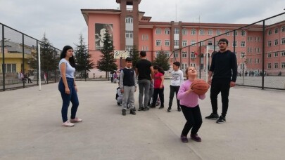 Geleceğin çocukları sporla buluştu