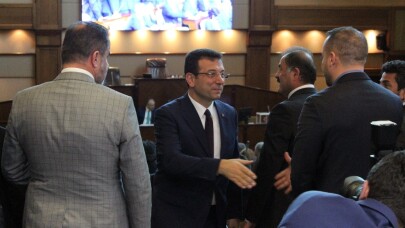 İBB Başkanı İmamoğlu yönetiminde İBB Meclisi yeni dönemin ilk toplantısını gerçekleştirdi