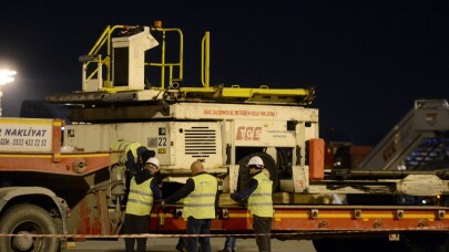 İstanbul Havalimanı’na giden araç konvoyu havadan görüntülendi