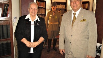 Kazım Karabekir Paşa’nın heykeli müzedeki yerini aldı