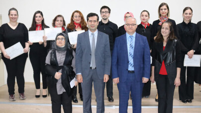 İşaret Dili Kursu ilk mezunlarını verdi