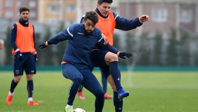 Lider Başakşehir, Konyaspor mesaisine devam ediyor