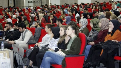 Madde Bağımlılığından kurtulmanın yolları SAÜ’de konuşuldu