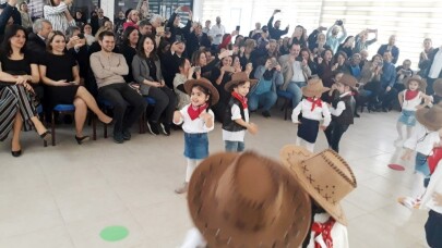 Maltepe’nin kreşlerinde 23 Nisan coşkusu