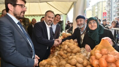 (Özel) Bursalılar en çok ucuz patatese akın etti