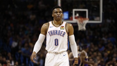 Russel Westbrook’tan tarihi gece