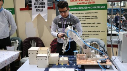 Sakarya’da ’Edurotech Robot’ şenliği başladı