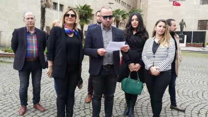 Şarkıcı Niran Ünsal’a konsere gelmedi suçlaması
