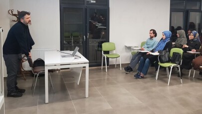 Serdivan Fikir Sanat Akademisi yoğun ilgi görüyor
