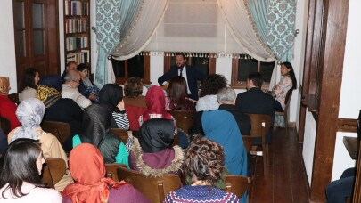 Tarihi Alicanlar Konağında ‘Türk Halk Müziği ve Bağlama’ dinletisi
