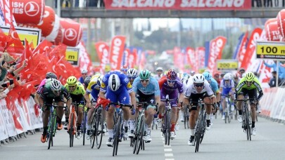 TUR 2019’da Çanakkale-Edremit etabının galibi Fabio Jakobsen