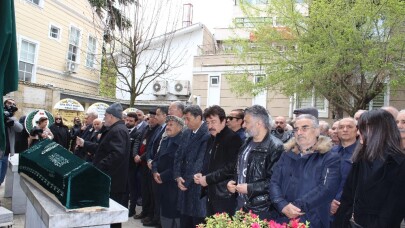 Usta sanatçı Yaşar Özel son yolculuğuna uğurlandı