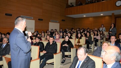 Vali Yazıcı, Öğretmen Adayları İle Buluştu