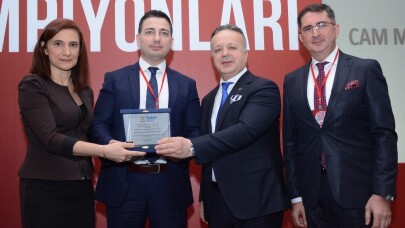 Yorglass’a ihracat ödülü