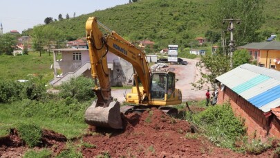 Adapazarı Belediyesi çalışma temposunu arttırdı