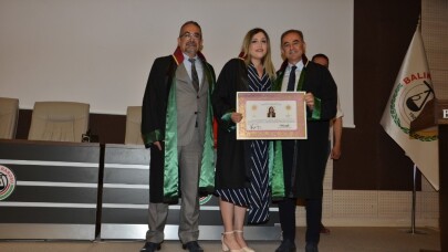 Balıkesir Barosuna 5 yeni avukat