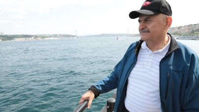 Binali Yıldırım: "Ümit ediyorum, bu seçimler her türlü şikeden uzak, güzel bir şekilde sonuçlansın"