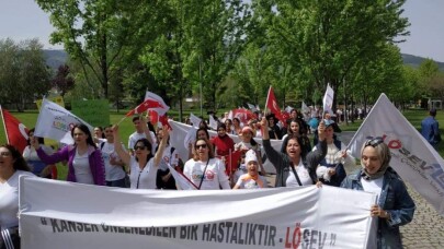 Bursa’da LÖSEV’den sağlıklı yaşam yürüyüşü
