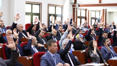 Büyükşehir meclisi gerçekleşti