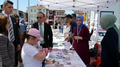 Çocuklar aşıyı hiç bu kadar sevmedi