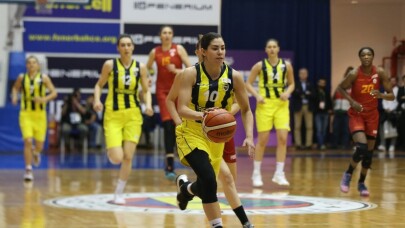 Fenerbahçe finalde