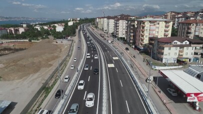 Gölcük Yüzbaşılar kavşağı trafiğe açıldı