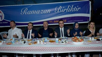 Gönüller birlik iftarında buluştu