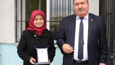 Hayatını engelli çocuğuna adadı