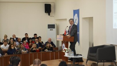 İş Bankası Yönetim Kurulu eski Başkanı Ersin Özince: “Cumhuriyetimiz kuruluş ayarlarına dönmeli”