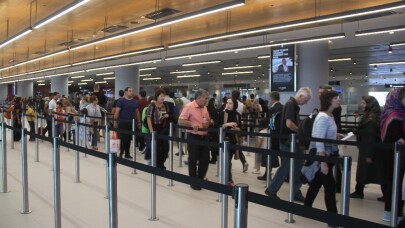 İstanbul Havalimanı’nda bayram hareketliliği başladı